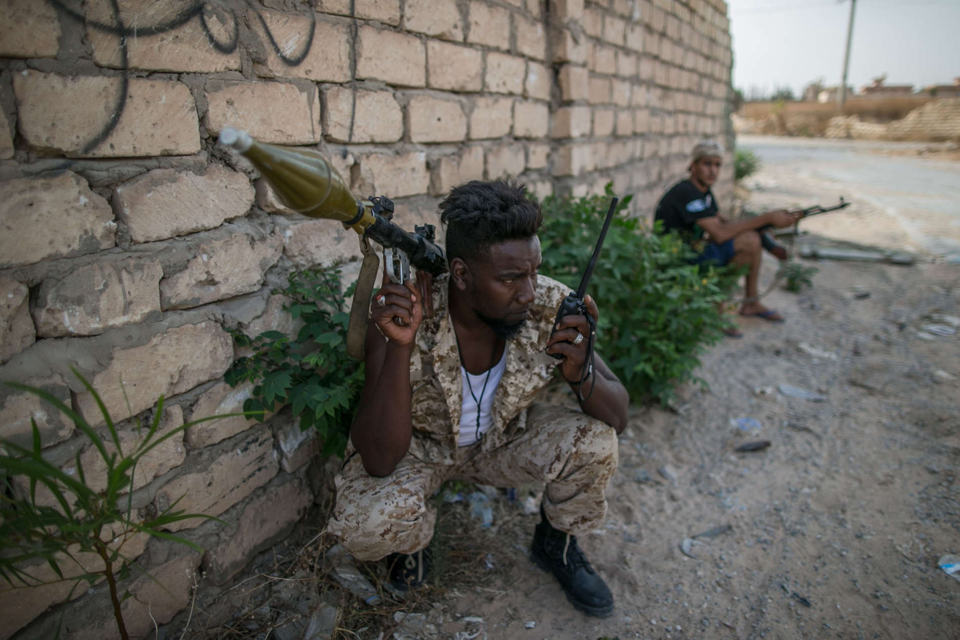Im libyschen Bürgerkrieg schicken beide Seiten Migranten in die Häuserschlacht.