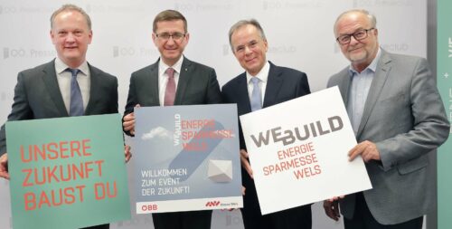 V. l.: Robert Schneider (Geschäftsführer Messe Wels) Wirtschafts- und Energie-Landesrat Markus Achleitner, Gerhard Dell (Geschäftsführer OÖ Energiesparverband) und Hermann Wimmer (Präsident Messe Wels)