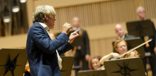 Dirigent Martin Haselböck
