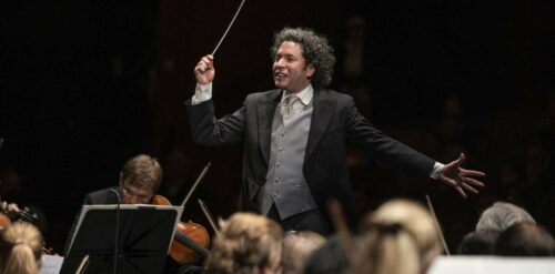 Gustavo Dudamel und die Wiener Philharmoniker bei den Salzburger Festspielen.