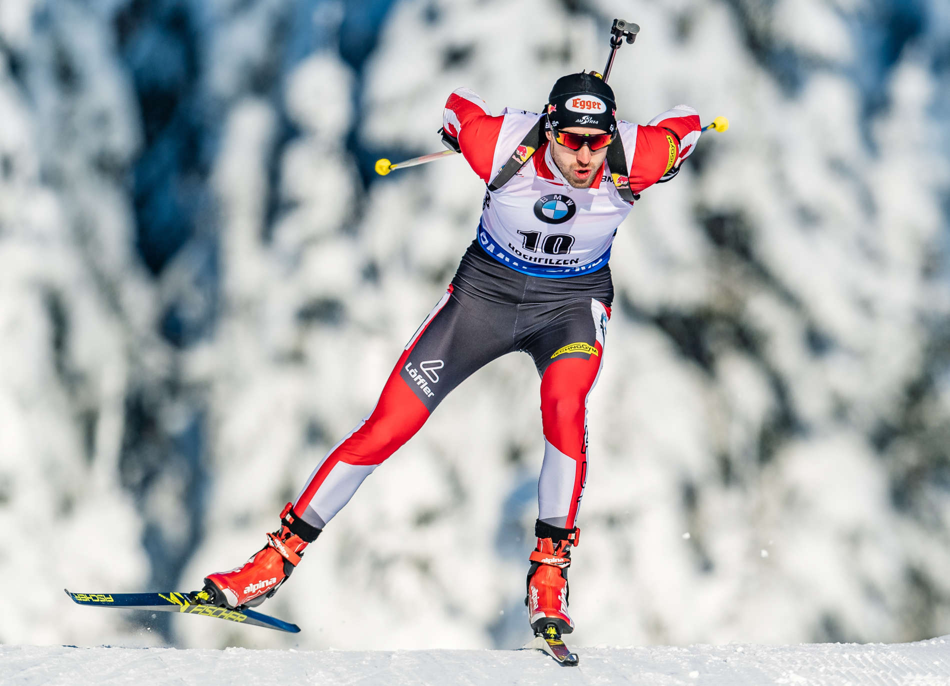 Dominik Landertinger tauschte Langlauf-Ski und Gewehr gegen das ORF-Mikrofon.