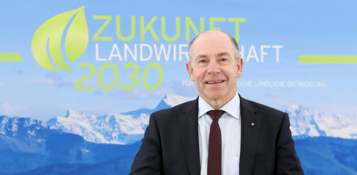 Agrar-Landesrat Max Hiegelsberger über die Umsetzung der Strategie „Zukunft Landwirtschaft 2030“