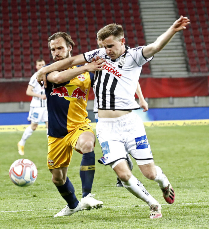 Johannes Eggestein (r.) hat mit drei Toren in zwei Spielen seinen Torriecher wieder gefunden und will das in seinem letzten Heimspiel für den LASK auch gegen Salzburg zeigen.