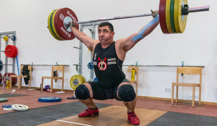 Sargis Matirosjan stemmt für sein Leben gern Gewichte. Die zweite Olympia-Teilnahme wird nicht das Ende seiner Karriere sein.