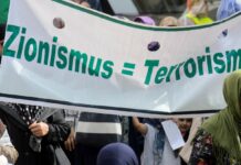 Gerne wird der Antisemitismus - wie hier in Wien bei einer muslimischen Demonstration für die Befreiung Jerusalems - mit Antizionismus getarnt.