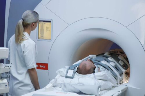 Die MRT liefert die optimale Grundlage für Diagnosen bei Verletzungen des Bewegungsapparates, aber auch bei neurodegenerativen Erkrankungen.