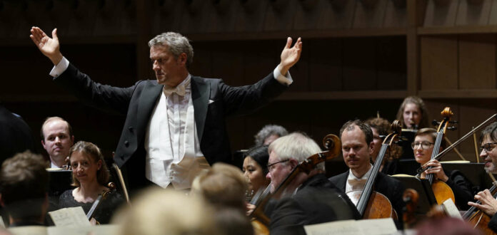 Mahlers 3. führt zu den letzten Gipfeln der Spätromantik. Das Bruckner Orchester bewältigte sie bravourös.
