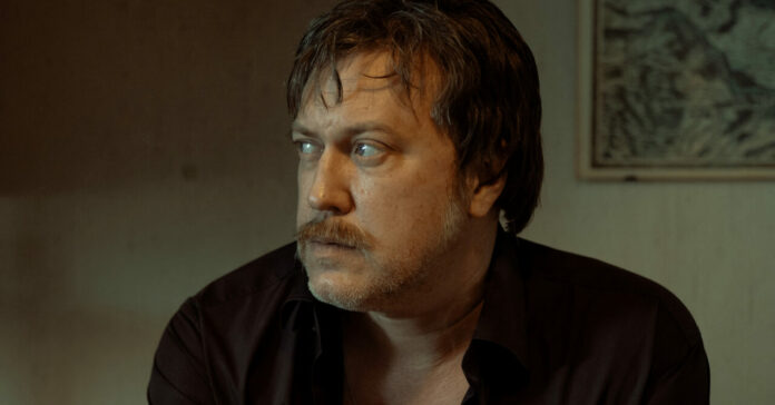 Nicholas Ofczarek in seiner Rolle als Julian H.