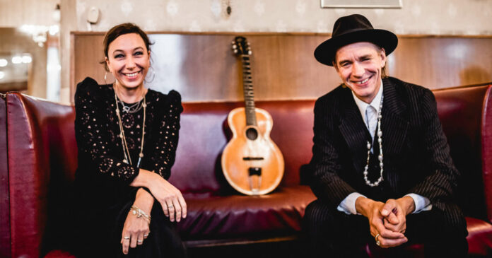 Ursula Strauss und Ernst Molden präsentieren in Ohlsdorf ihr gemeinsames Album.