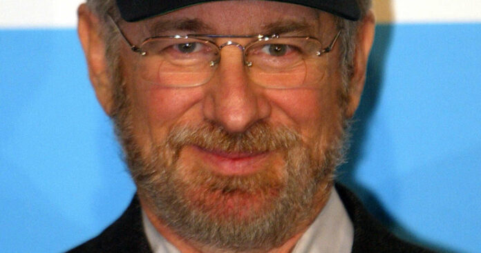 Mit einer Super-8-mm-Filmkamera drehte Steven Spielberg als Teenager seine ersten Filme.