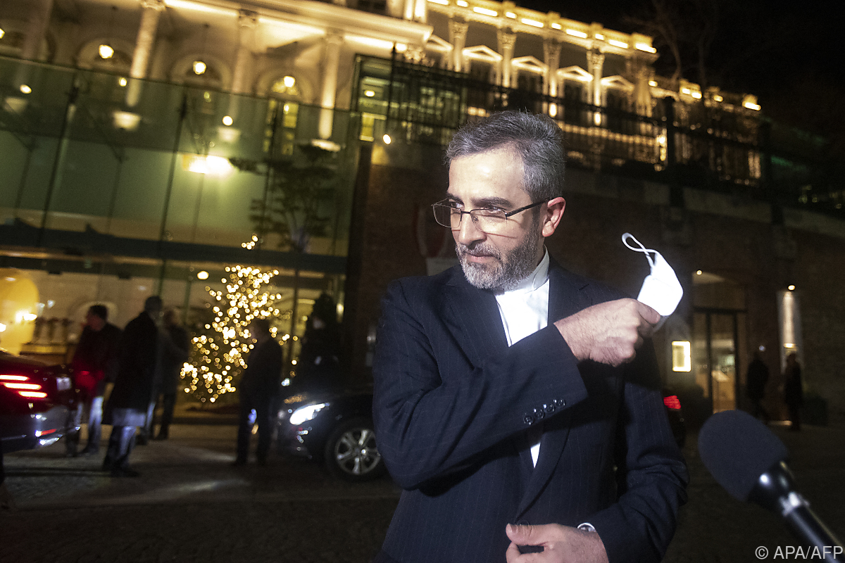 Iran nuclear negotiations continue in Vienna