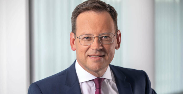 Hypo OÖ-Chef Klaus Kumpfmüller: „Es geht darum, dass man die Finanzströme in die richtige Richtung lenkt