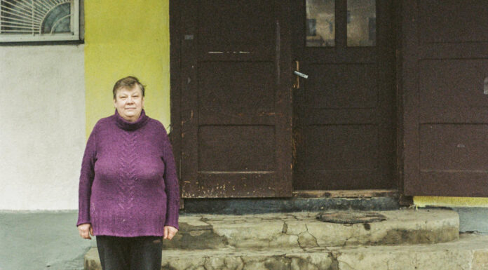 Die Reise nach Königsfeld ist eine in die Vergangenheit: In dem kleinen ukrainischen Dorf leben noch rund 20 Familien mit oö. Wurzeln. Auch Lina, Inhaberin des örtlichen Lebensmittelmarktes, zählt dazu.