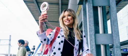 Influencerin Luna Oberbösch (Caro Cult) am Linzer Bahnhof