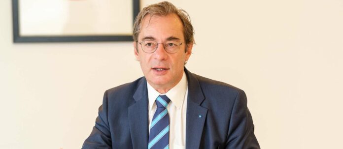 Industriellenvereinigung OÖ-Präsident Axel Greiner: „Die Energiekrise trifft die OÖ Industrie mit voller Härte“.