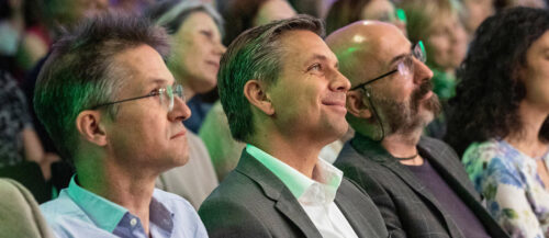 14. Integrationskonferenz in Linz (v. l.): Migrationsforscher und Autor Gerald Knaus, Landesrat Wolfgang Hattmannsdorfer und Soziologe und Integrationsexperte Kenan Güngör.