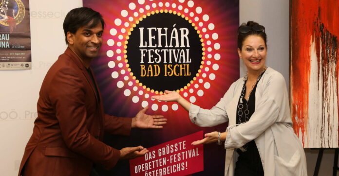 Sind für die große Show beim Lehár Festival 2022 zuständig: Patricia Nessy und Ramesh Nair, beide zu sehen in „Frau Luna“.