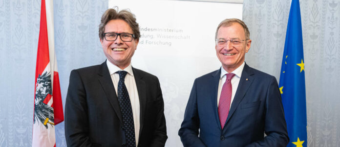 Bildungsminister Martin Polaschek und LH Thomas Stelzer haben die weiteren Schritte am Dienstag in Wien besprochen.