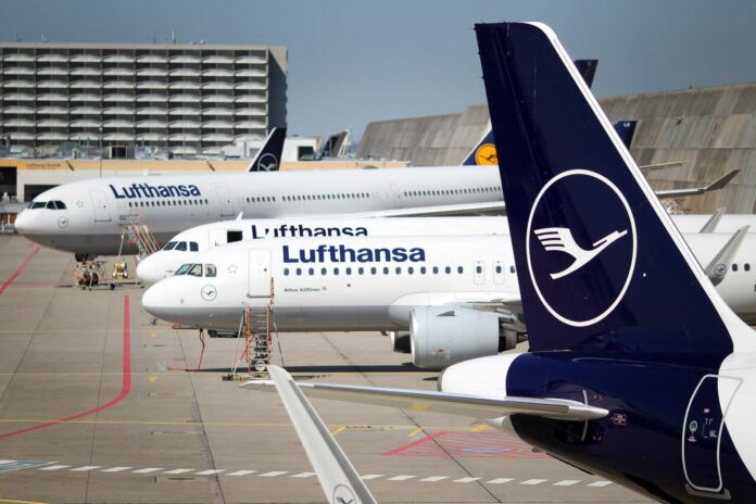 Die Lufthansa streicht rund 1000 Flüge an ihren deutschen Drehkreuzen Frankfurt und München, betroffen davon sind natürlich auch Linz, Wien oder Salzburg.