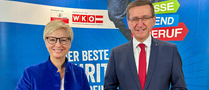 Ermutigen Jugendliche, einen Berufsweg einzuschlagen: WKOÖ-Präsidentin Hummer und LR Achleitner