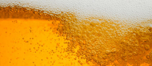 Kohlensäure wird in Brauereien für die sauerstofffreie Abfüllung verwendet sowie bei großen Brauereien dem Bier zugesetzt.