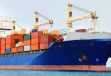 Mittlerweile können die Schiffe auf den Weltmeeren die Güter wieder ohne Schiffsstau befördern.