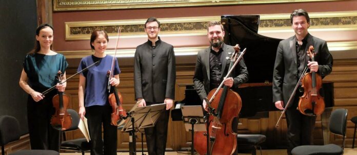 Minetti Quartett mit Aris Alexander Blettenberg