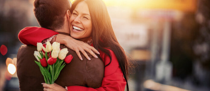 Am 14. Februar wird der Valentinstag begangen. 79 Prozent der Männer und 68 Prozent der Frauen planen, jemanden am Tag der Liebe zu beschenken.
