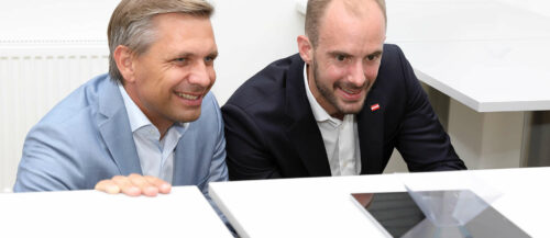 Landesrat Wolfgang Hattmannsdorfer und Digital-Staatssekretär Florian Tursky bei den DigiCamps 2022.