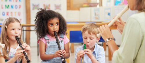 Gemeinsames Singen und Musizieren fördert viele Fähigkeiten.