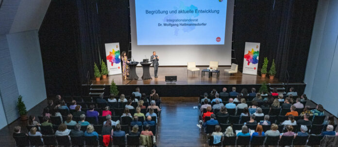 Rund 200 Experten kamen gestern auf Einladung von Soziallandesrat Wolfgang Hattmannsdorfer