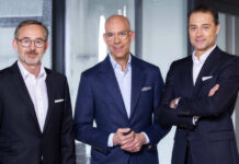 Axel Kühner (M.) hat das Unternehmen 15 jahre lang geleitet, zuletzt mit Hannes Moser (l.) und Manfred Stanek.