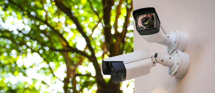 Outdoor CCTV monitoring, security cameras with sunlight flar