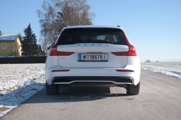 VolvoV60_5.JPG