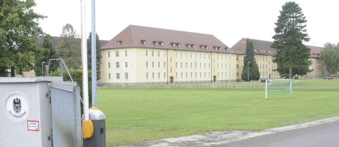 Das Areal der früheren Hiller-Kaserne in Linz-Ebelsberg wird zu einem neuen Wohngebiet.