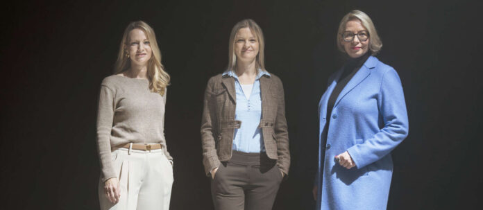Julia Weberberger (Leiterin Konzernstrategie), Geschäftsführerin Sandra Brandstetter (Energie AG Oberösterreich Personalmanagement GmbH), Karin Dietachmayr (Leiterin Konzerninnovation)