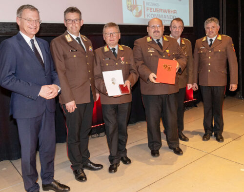 SCHAU-Bezirksfeuerwehrtag-Voecklabruck.jpg