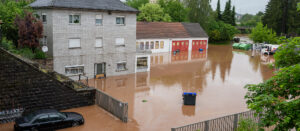 Weltweit schwere Schäden und Überflutungen nach Unwettern