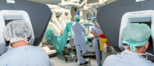 Der moderne DaVinci®-OP-Roboter unterstützt jetzt auch die Chirurgen im Pyhrn-Eisenwurzen Klinikum Steyr.
