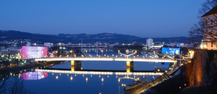 20-prozent-weniger-verkehr-auf-nibelungenbr-cke-und-im-stadtzentrum